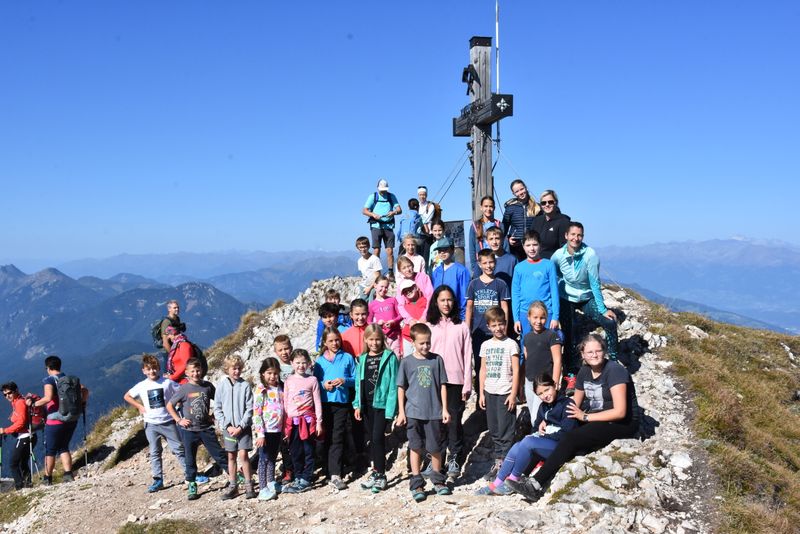 Planinski pohod na Dobrač (2166 m)